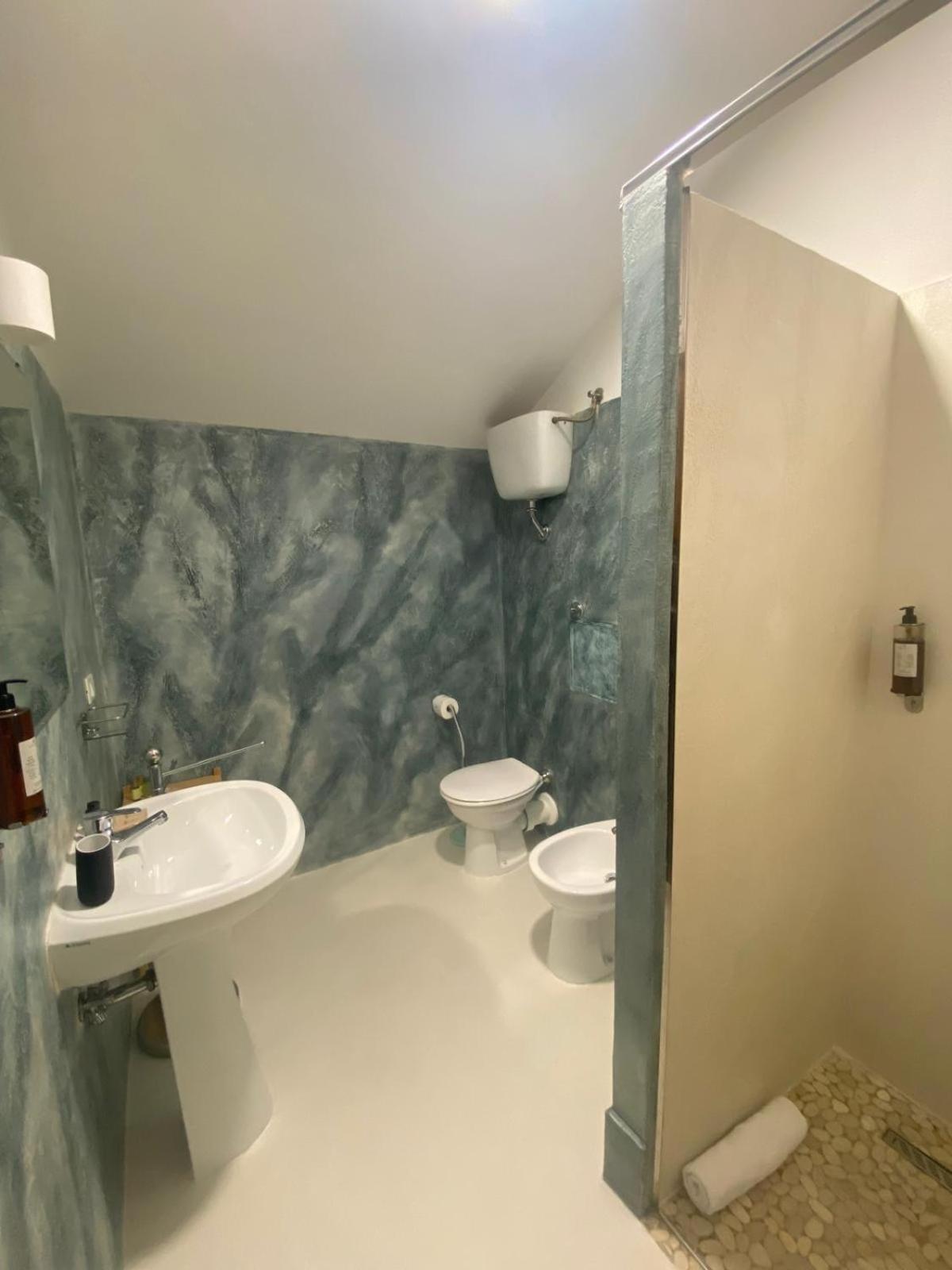Appartement Palazzo Venezian 5 à Trieste Extérieur photo