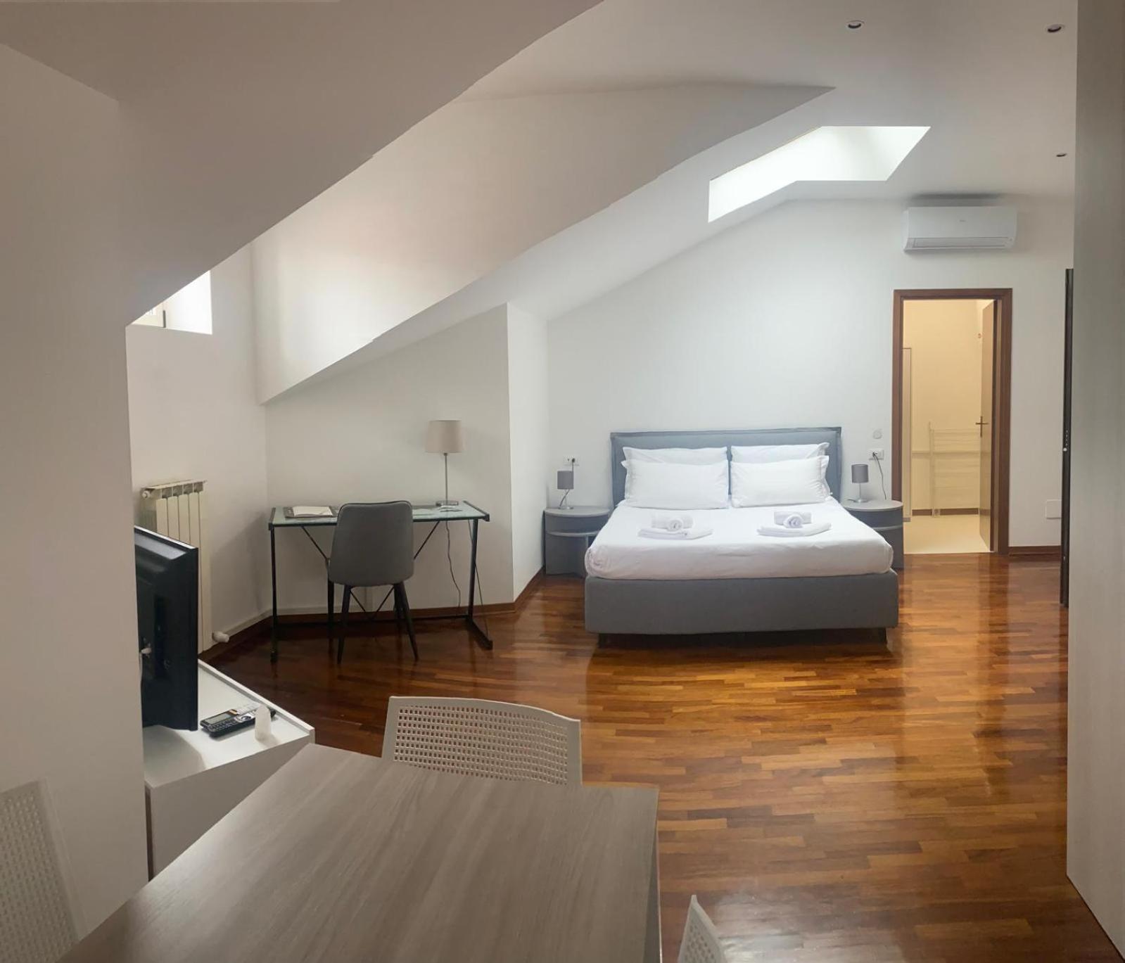 Appartement Palazzo Venezian 5 à Trieste Extérieur photo